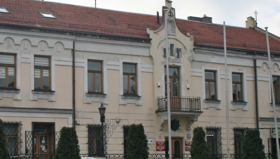Remont zabytkowej siedziby gminy za 632 tys. zł - umowa podpisana - zdjęcie 1