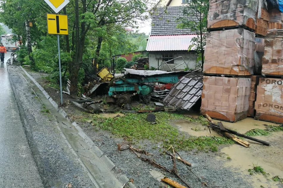 Podtopienia po intensywnym deszczu. Interweniowali strażacy - zdjęcie 2