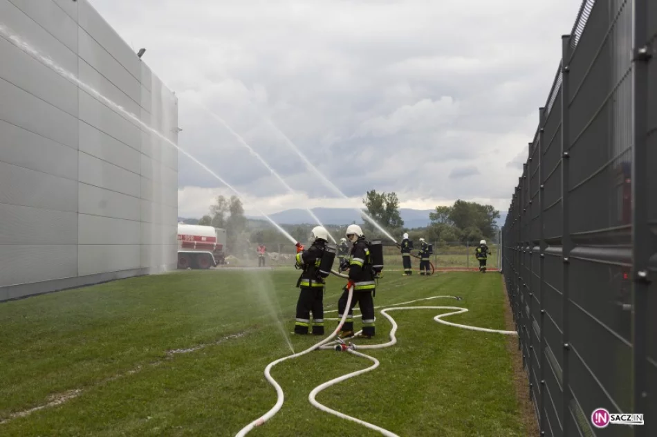 Strażackie manewry w firmie WIŚNIOWSKI - zdjęcie 4