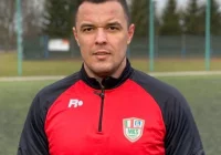 Kolejna szansa zaprzepaszczona. Trwa piłkarski upadek. - zdjęcie główne