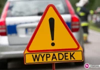 Wypadek pijanego nastolatka bez prawa jazdy - samochód koziołkował - zdjęcie główne