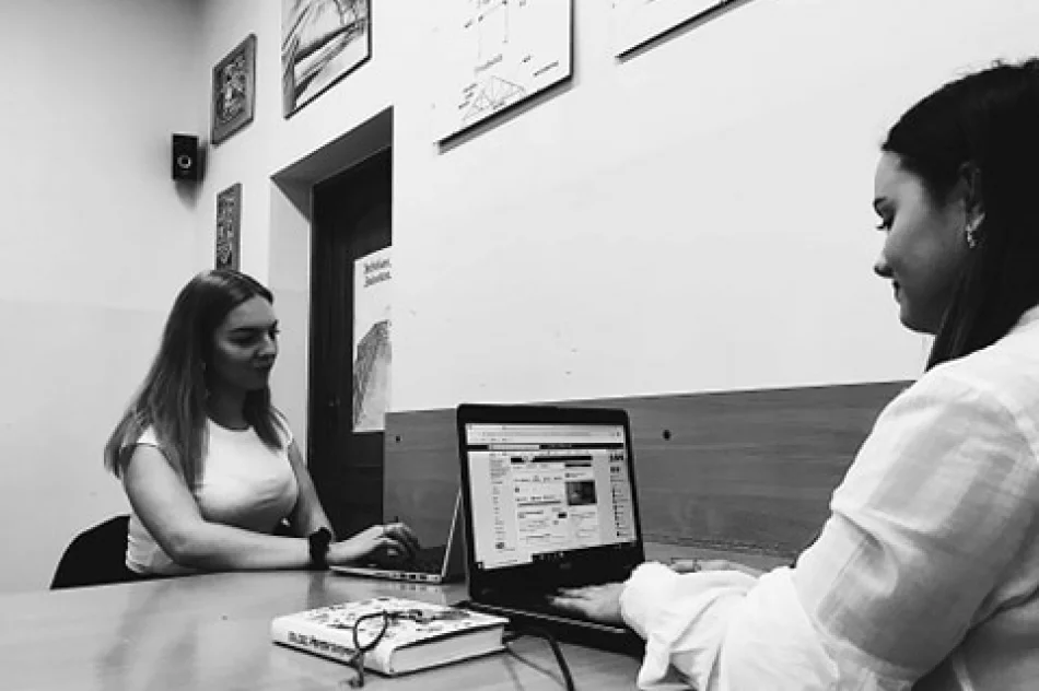 Wirtualnie poznawali szkołę i jej ofertę - zdjęcie 5