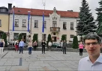 Wójt i kadra urzędu w internetowym wyzwaniu - zdjęcie główne