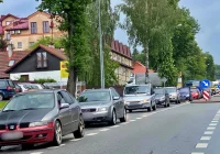 Ogromne korki powodują... prace poza drogą - zdjęcie główne