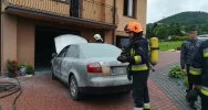Zapalił się samochód zaparkowany w garażu - zdjęcie 3