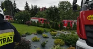 Zapalił się samochód zaparkowany w garażu - zdjęcie 4