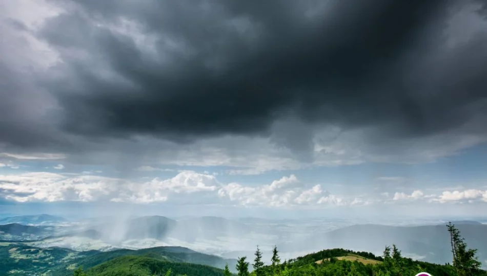 Uwaga! Meteorolodzy ostrzegają - intensywny deszcz i burze - zdjęcie 1