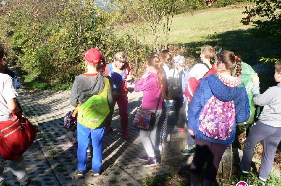 16. edycja rajdu poświęconego patronowi szkoły - zdjęcie 3