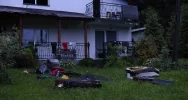 27 strażaków w godzinę uporało się z pożarem - zdjęcie 3