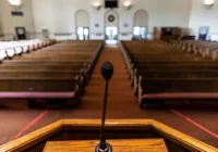 Rzecznik Episkopatu: ambony kościelne służą wyłącznie do głoszenia Słowa Bożego - zdjęcie główne