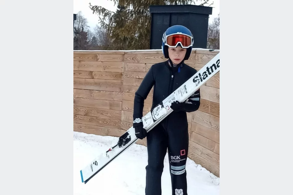 Młodzi skoczkowie wytrwale trenują cały rok - zdjęcie 2