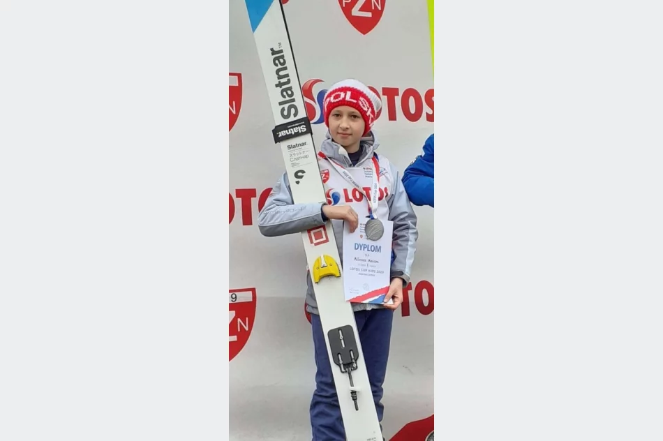 Młodzi skoczkowie wytrwale trenują cały rok - zdjęcie 5