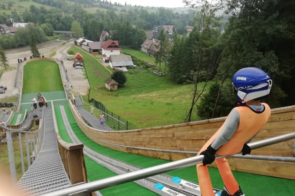 Młodzi skoczkowie wytrwale trenują cały rok - zdjęcie 8