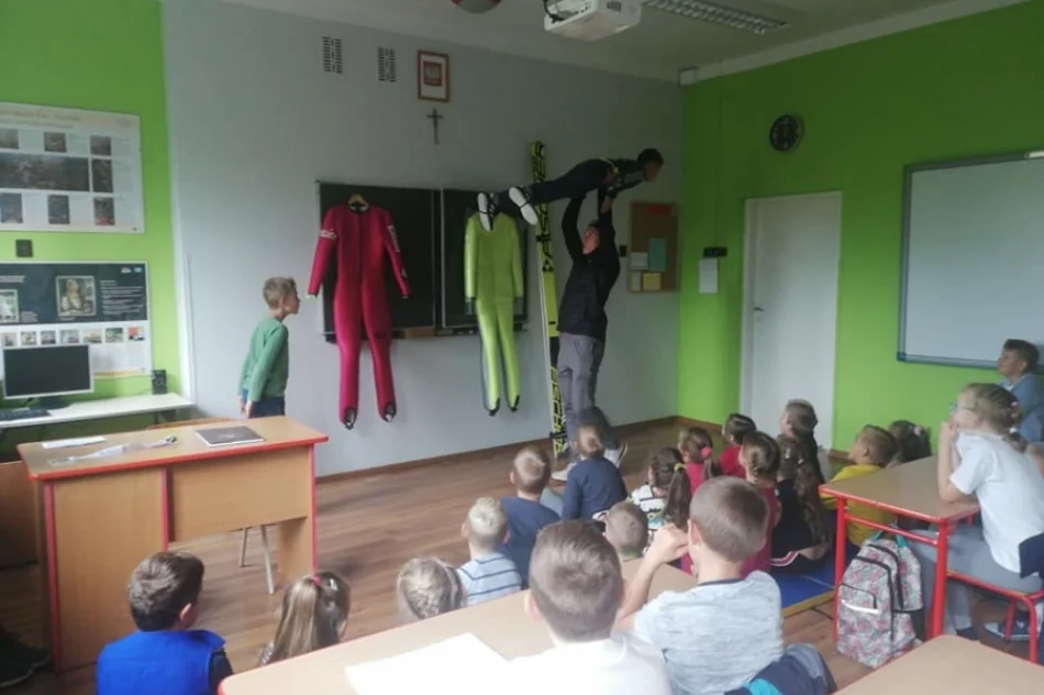 Młodzi skoczkowie wytrwale trenują cały rok - zdjęcie 11