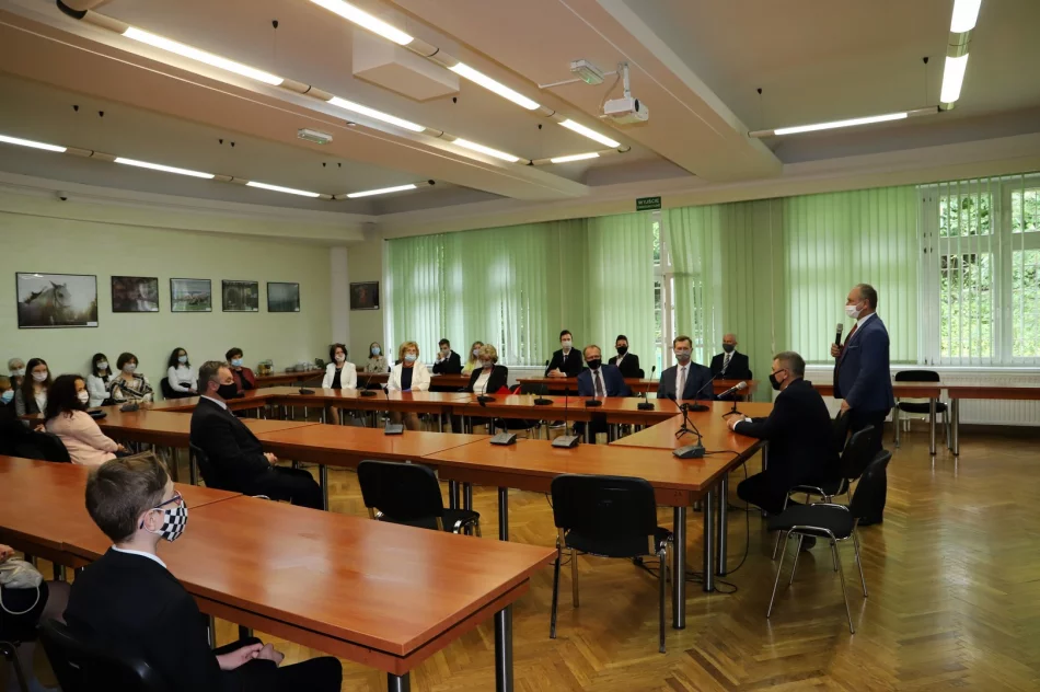 Nagrody Wójta za szczególne osiągnięcia w nauce i sporcie - zdjęcie 2