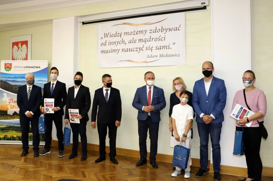 Nagrody Wójta za szczególne osiągnięcia w nauce i sporcie - zdjęcie 13