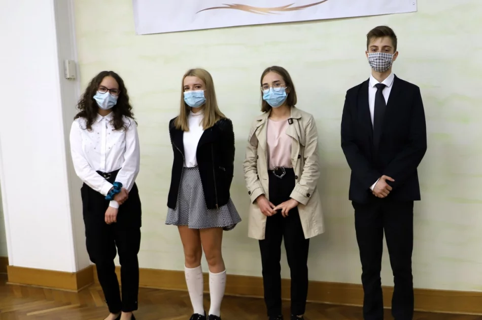 Nagrody Wójta za szczególne osiągnięcia w nauce i sporcie - zdjęcie 16