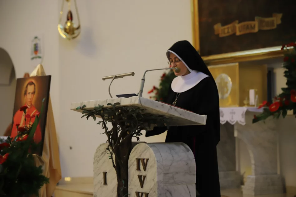 Abp Marek Jędraszewski w Mszanie Dolnej: „Siła polskiego narodu zależy od wychowania” - zdjęcie 10