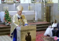 Kilkaset osób na jubileuszowej, XXX pielgrzymce Romów - zdjęcie główne