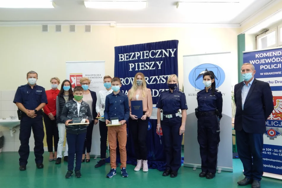 Uczniowie ze Słopnic z nagrodami - zdjęcie 2