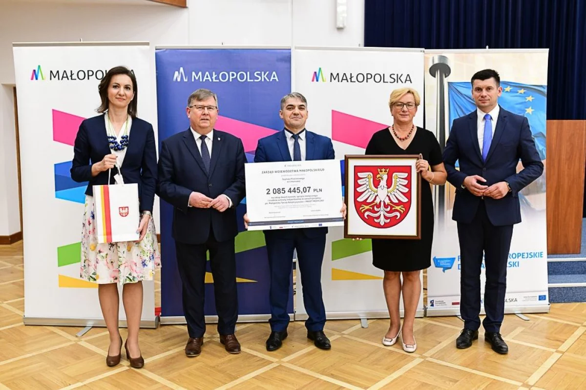 Pieniądze z małopolskiej tarczy dla placówek medycznych w regionie