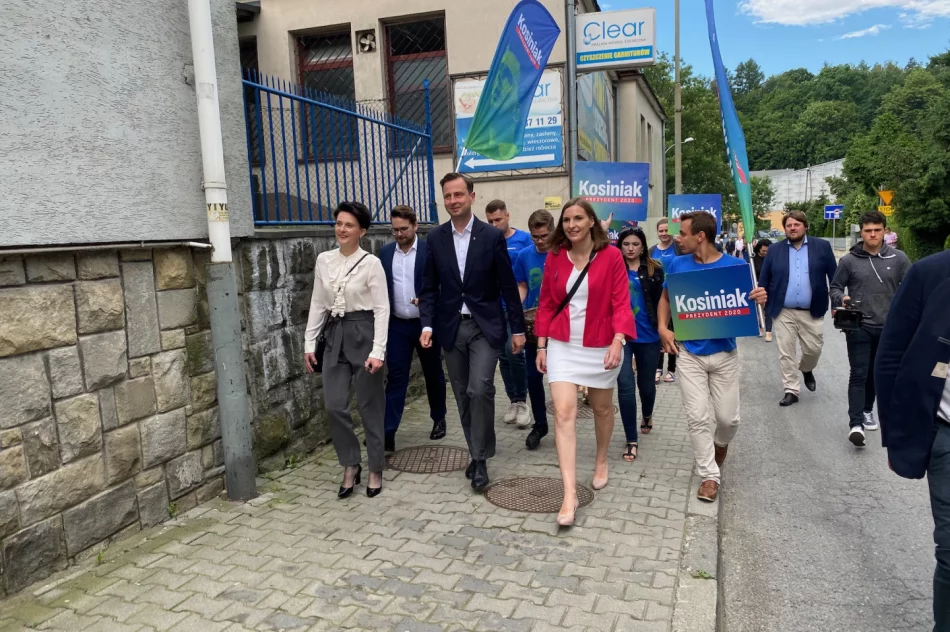 Kampania prezydencka: Władysław Kosiniak-Kamysz w Limanowej - zdjęcie 19