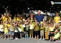 Pszczeli korowód przemaszerował pod sądecki ratusz - zdjęcie główne