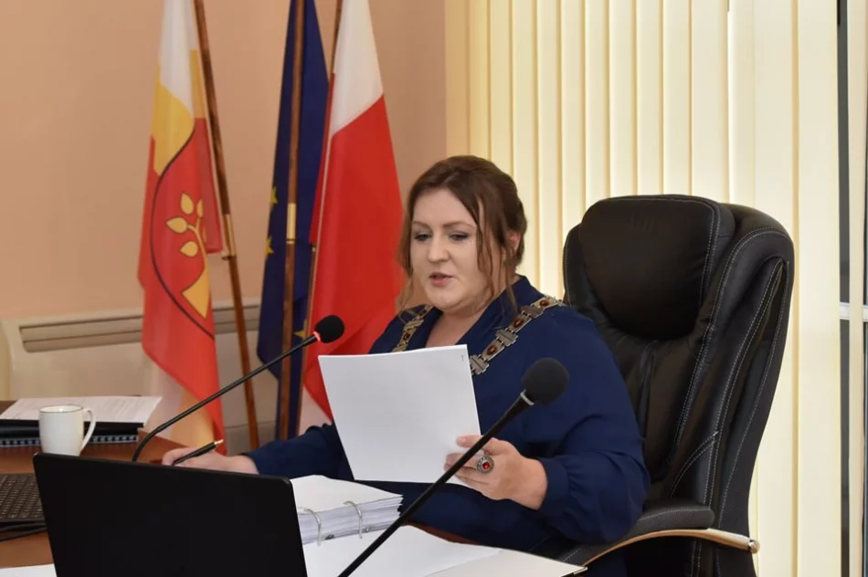 Zarząd z niejednogłośnym absolutorium i wotum zaufania. Starosta o sukcesach i porażkach minionego roku - zdjęcie 10