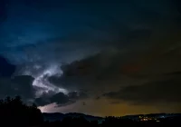 Burze z gradem - pierwszy stopień zagrożenia - zdjęcie główne