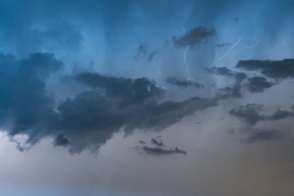 Ostrzeżenie IMiGW: burze z gradem - zdjęcie 15