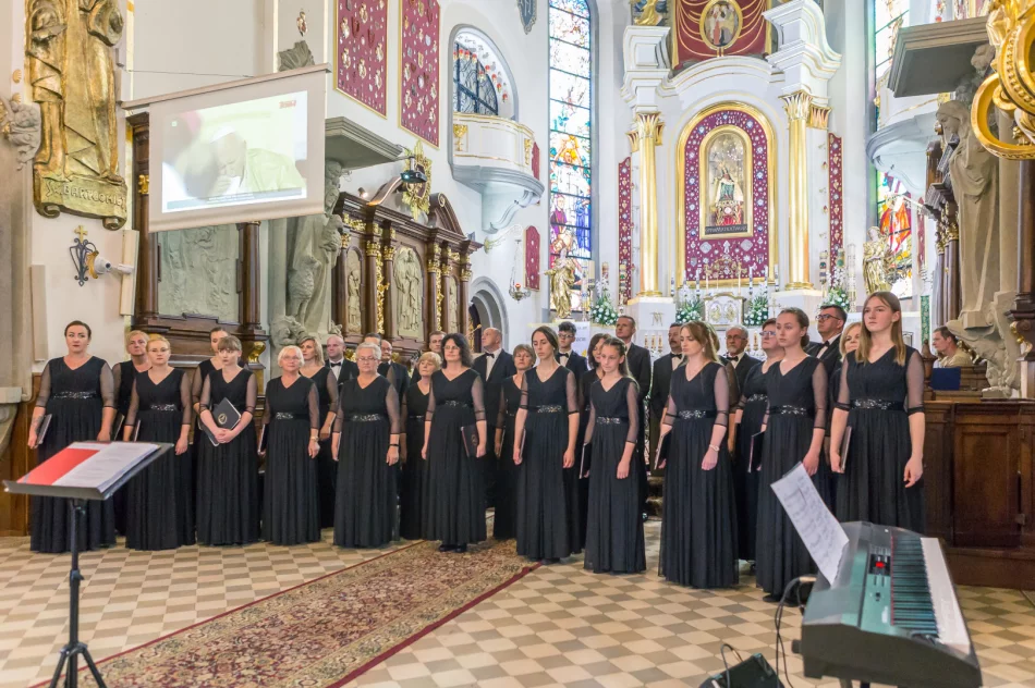 Koncert Totus Tuus - CANTICUM IUBILAEUM - zdjęcie 3