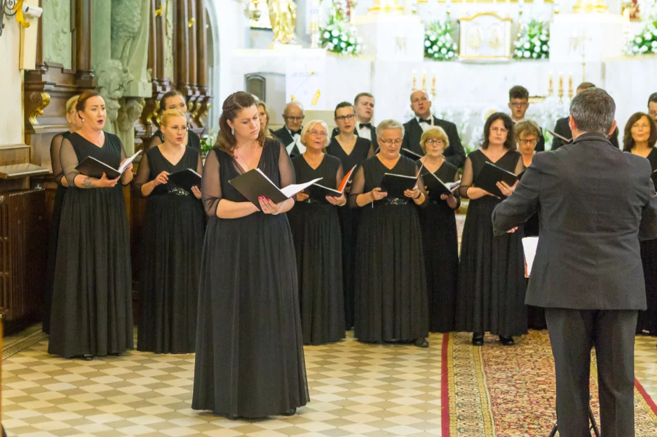 Koncert Totus Tuus - CANTICUM IUBILAEUM - zdjęcie 8