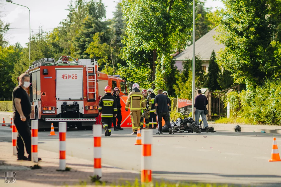 W wypadku zginęła młoda kobieta, kierowca w szpitalu. Droga odblokowana - zdjęcie 10