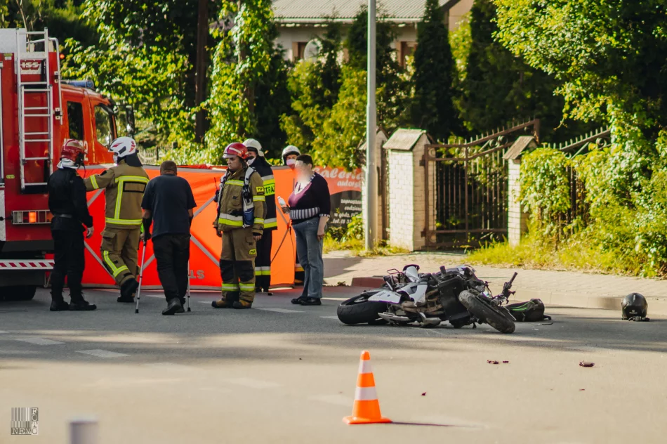 W wypadku zginęła młoda kobieta, kierowca w szpitalu. Droga odblokowana - zdjęcie 12