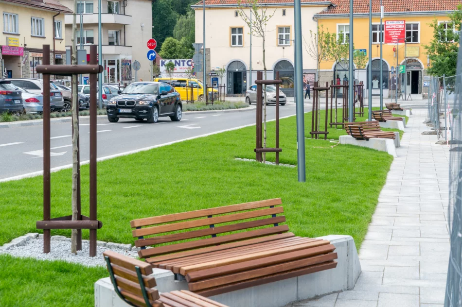 Rewitalizacja Rynku w Limanowej - postępy prac (30 czerwca 2020 roku) - zdjęcie 4