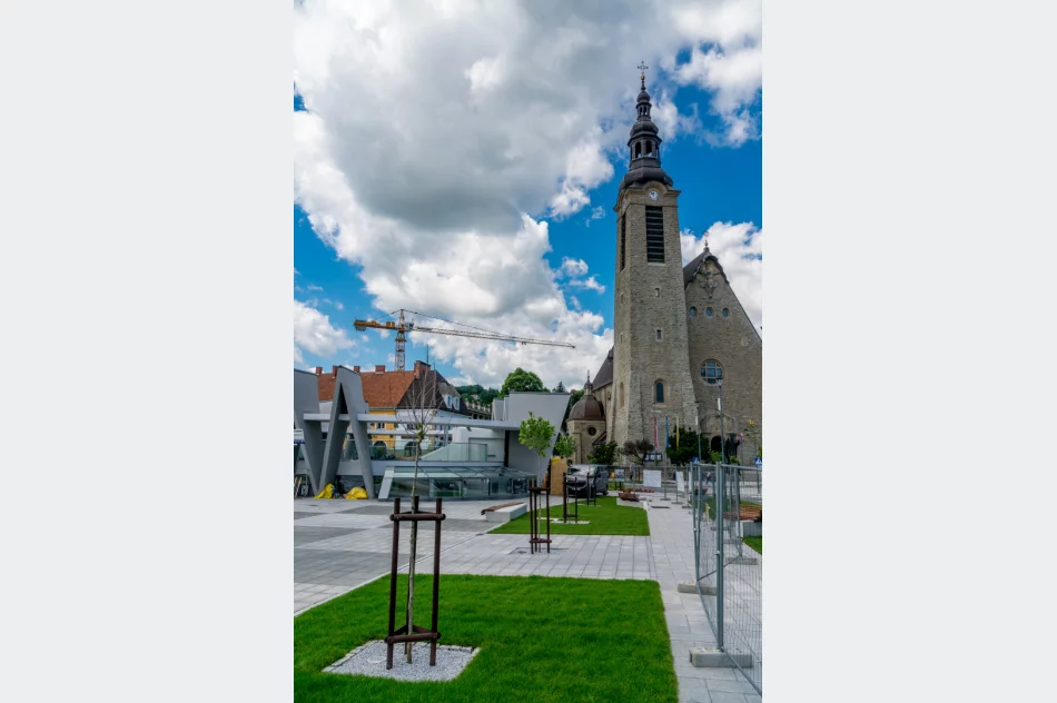 Rewitalizacja Rynku w Limanowej - postępy prac (30 czerwca 2020 roku) - zdjęcie 14