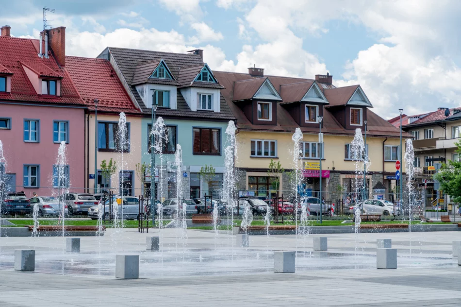 Rewitalizacja Rynku w Limanowej - postępy prac (30 czerwca 2020 roku) - zdjęcie 15