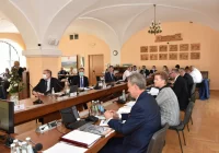 Obrady trwały 9 godzin. Retransmisja sesji Rady Powiatu  - zdjęcie główne