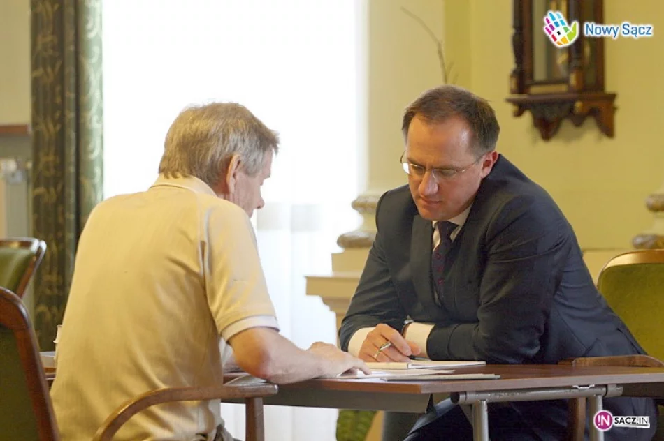 Mieszkańcy Nowego Sącza skorzystali z bezpłatnych porad prawnych - zdjęcie 2