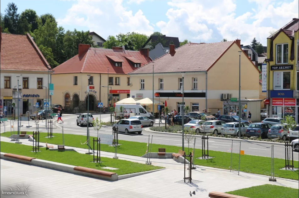 ADAPTACJA BUZODROMU i MONTAŻ WINDY - zdjęcie 13