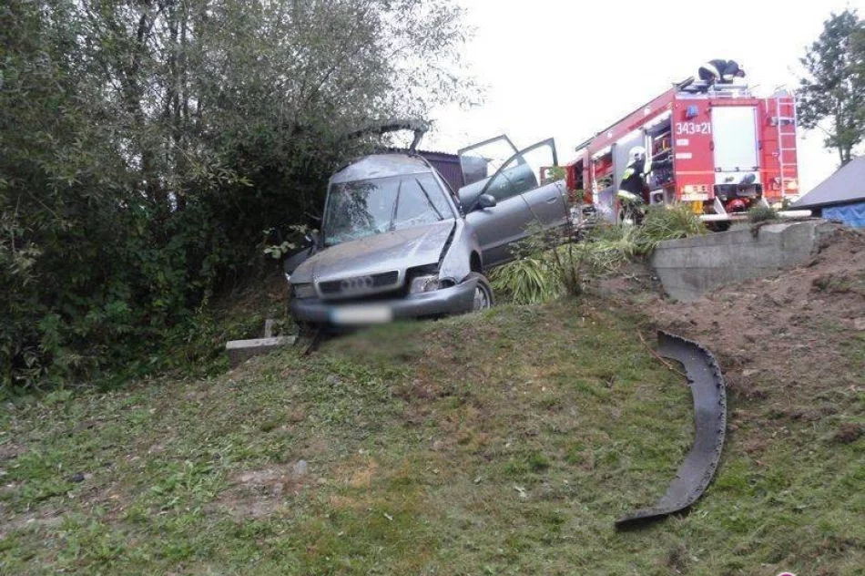 Tylicz – dachowanie samochodu osobowego - zdjęcie 2