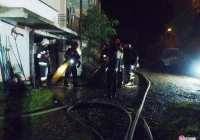 Nowy Sącz, ul. Starodworska – pożar garażu, w którym przechowywano chemikalia i butlę z gazem - zdjęcie główne