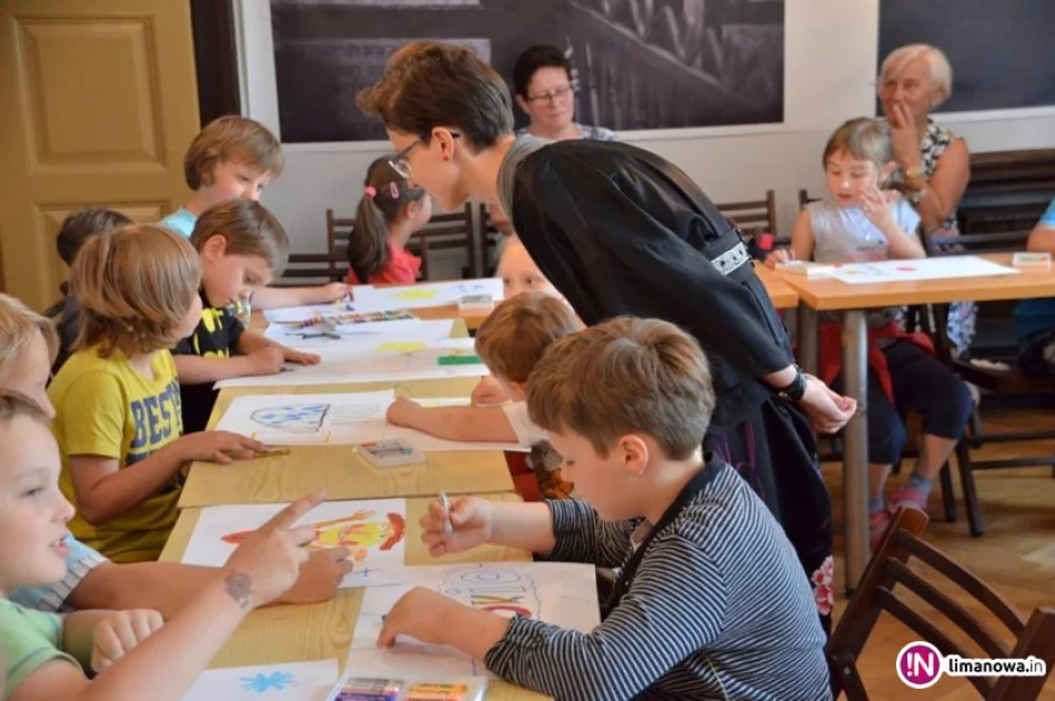Wakacyjne zajęcia w bibliotece - zdjęcie 2