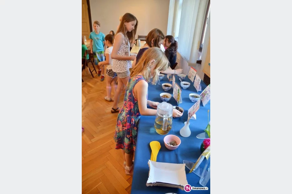 Wakacyjne zajęcia w bibliotece - zdjęcie 4