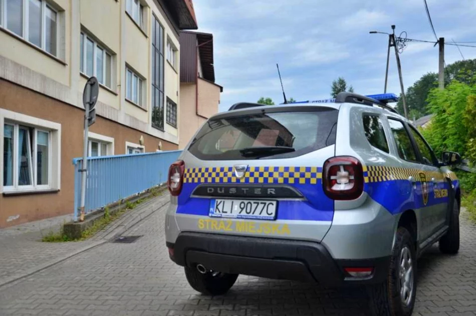 Straż miejska ma nowy samochód - zdjęcie 2