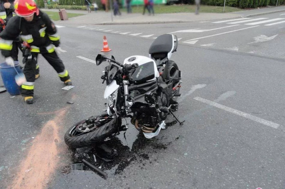 Ranny motocyklista - wypadek na Prażmowskiego - zdjęcie 2