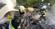 20 strażaków gasiło pożar na terenie zakładu produkcyjnego - zdjęcie 2