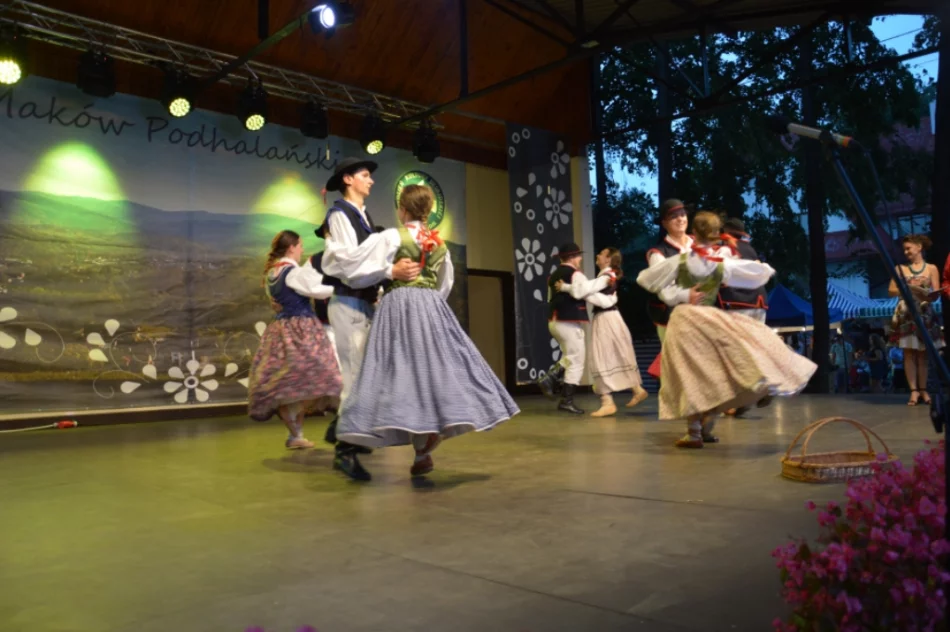 W tymczasowej lokalizacji artyści nie próżnowali - zdjęcie 3