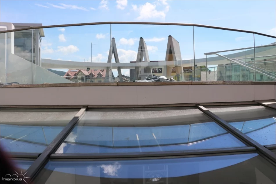 Nowy wygląd buzodromu. Zamontowano windę i udostępniono taras - zdjęcie 8