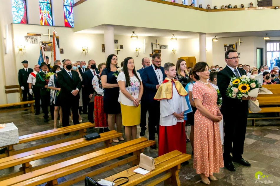 Proboszcz Parafii w Starej Wsi ks. Prałat Marian Tyrka odszedł na zasłużoną emeryturę - zdjęcie 5